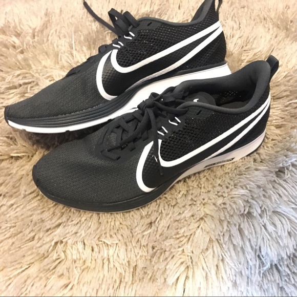 nike air zoom strike